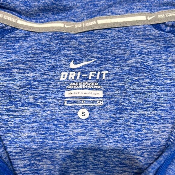 Nike Running 1/2 Zip Pullover Womens Fitted Sz Small Blue Thumb Holes Half Zip - Picture 7 of 10